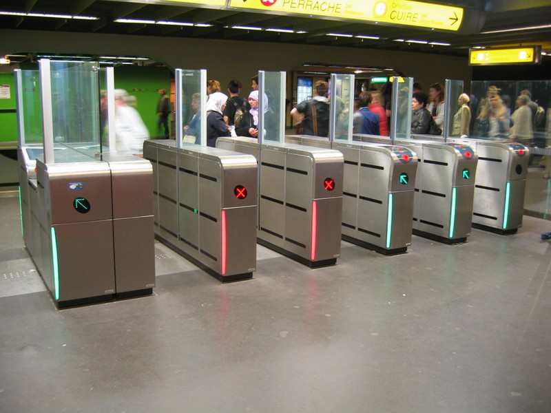 Fabricant de borne pour métro