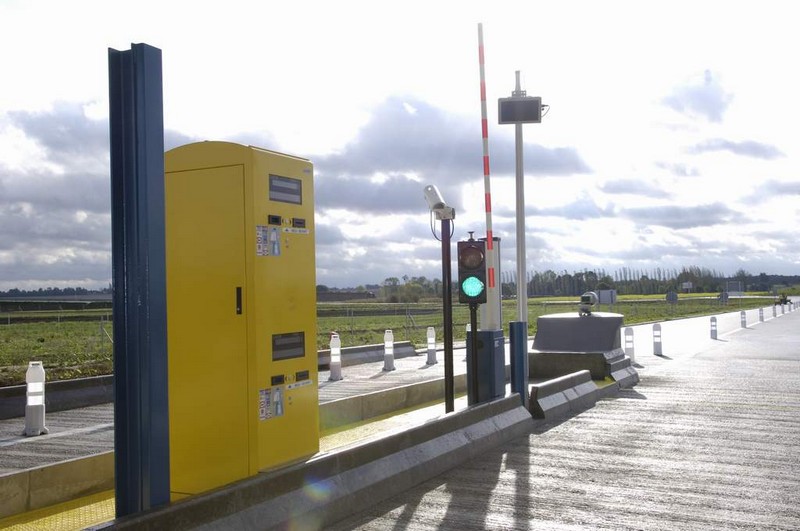 Fabricant de borne de péage pour autoroute